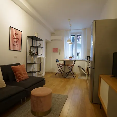M5 Cenisio 5min-buzzi 3min-citylife-mico-chinatown-ac Daire Milano